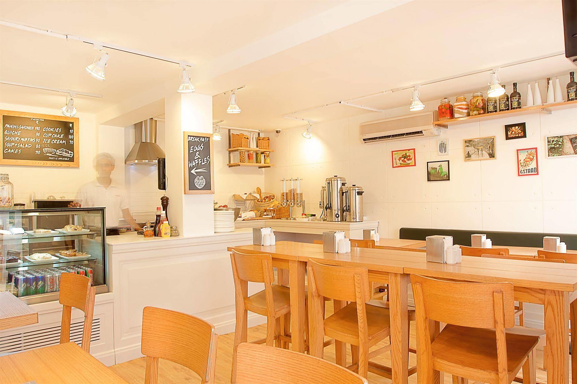 Bloomrooms @ Link Road New Delhi Ngoại thất bức ảnh
