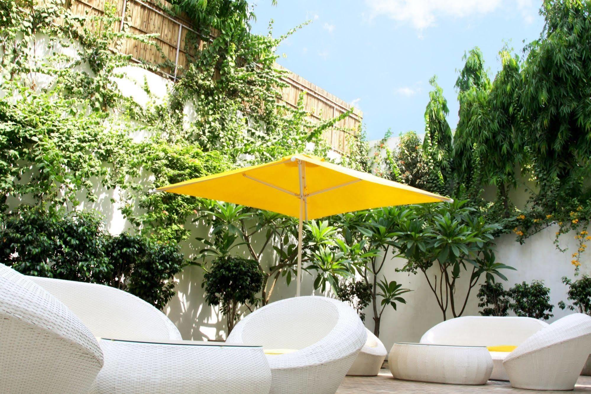 Bloomrooms @ Link Road New Delhi Ngoại thất bức ảnh